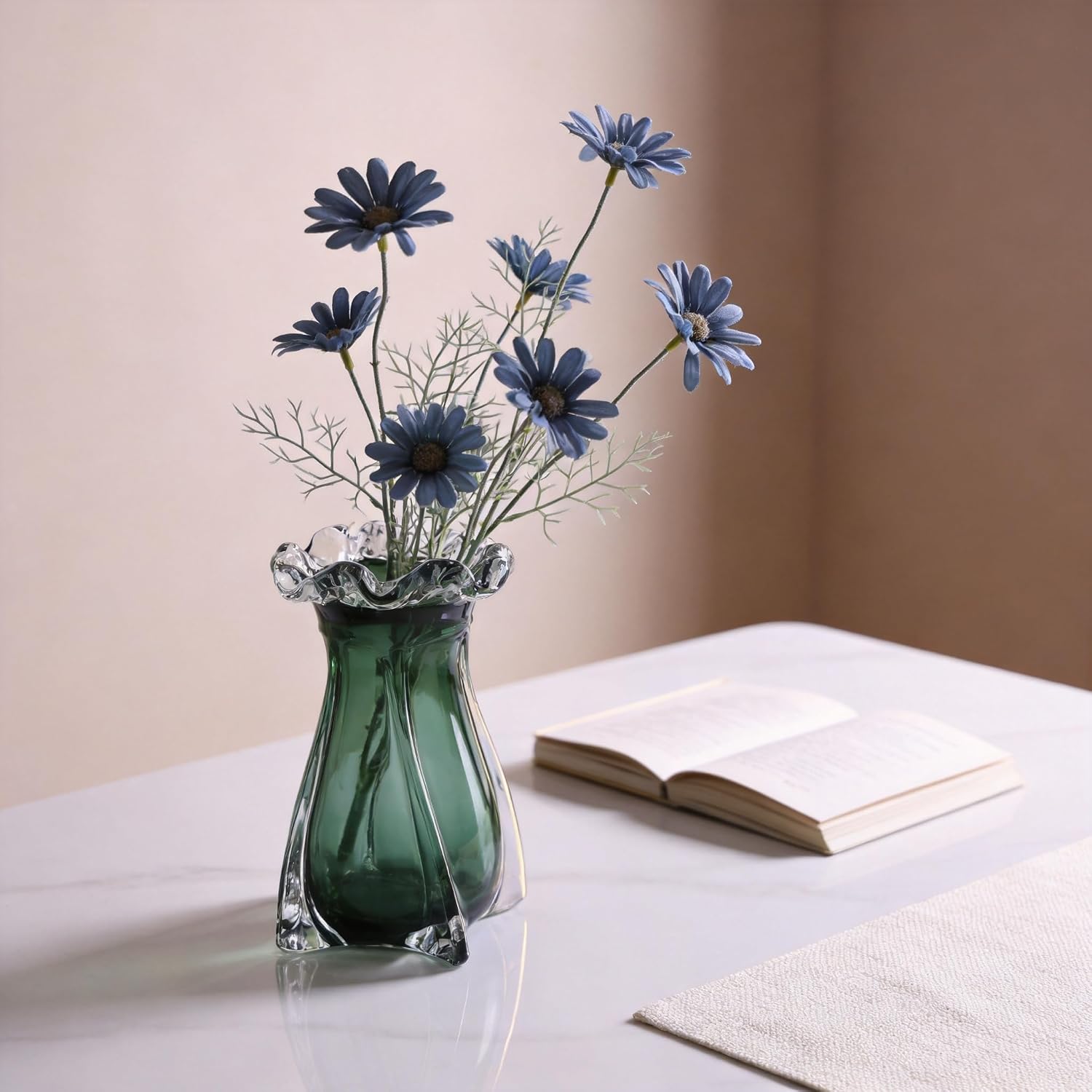 Green Modern Art Decor Glass Vase